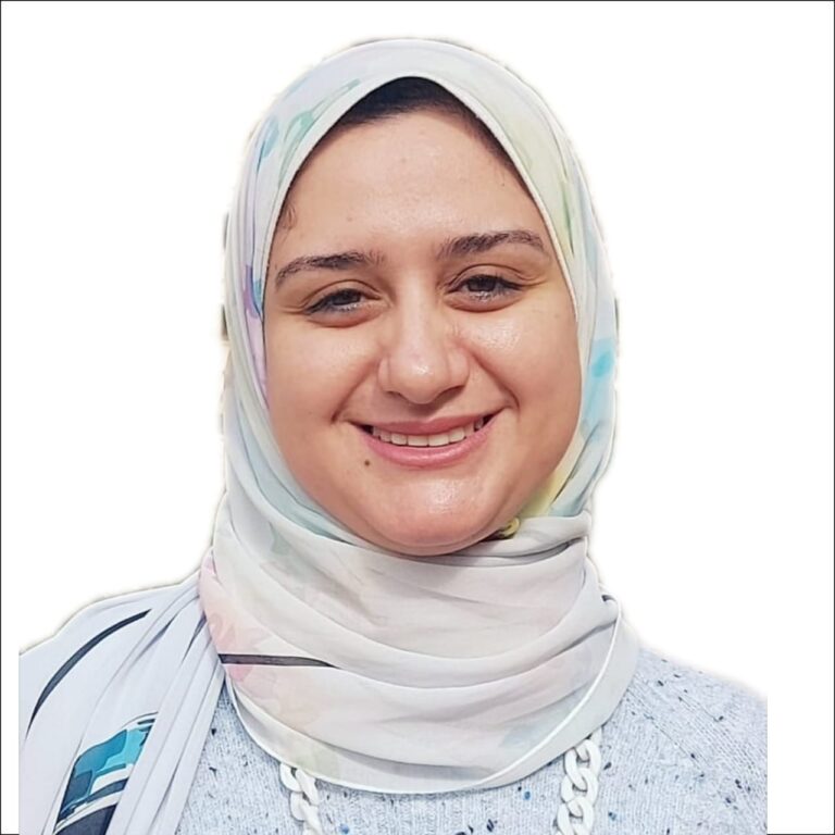سمر اشرف 768x768